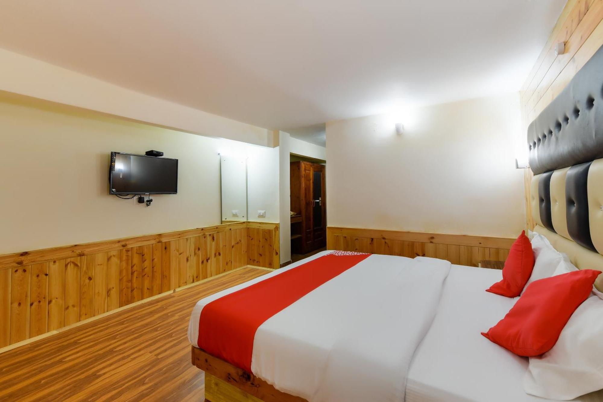 Oyo 46485 Hotel Vijayant Manāli Dış mekan fotoğraf